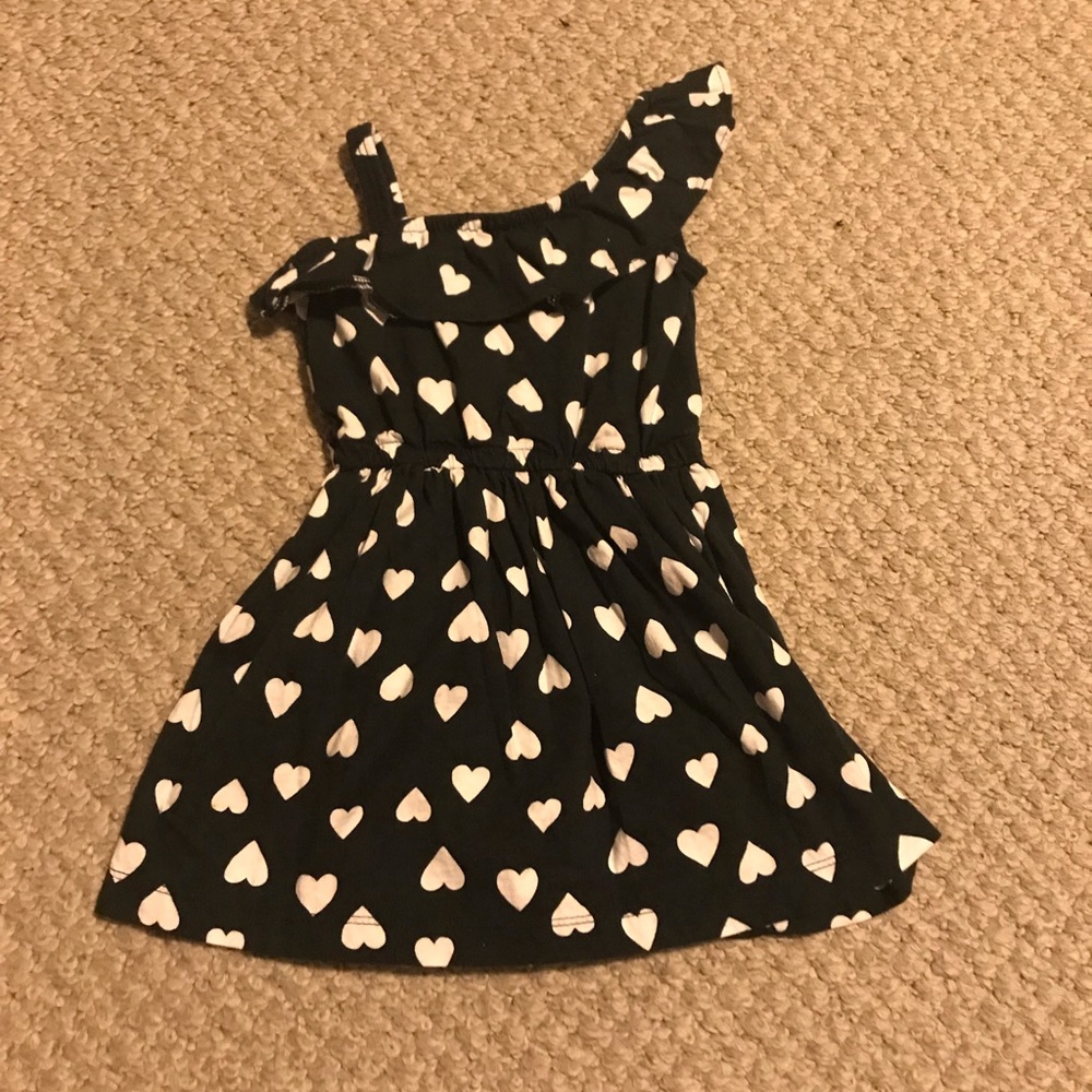 ♥️ 5/$20 Carter’s Asymmetrical Black & White Dress